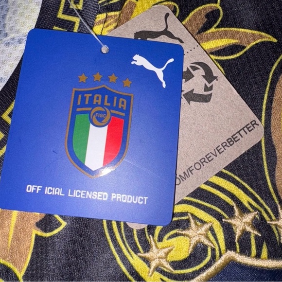 2024 Italy Puma x Versace (Special Edition) World Cup Soccer Jersey - Picture 3 of 4